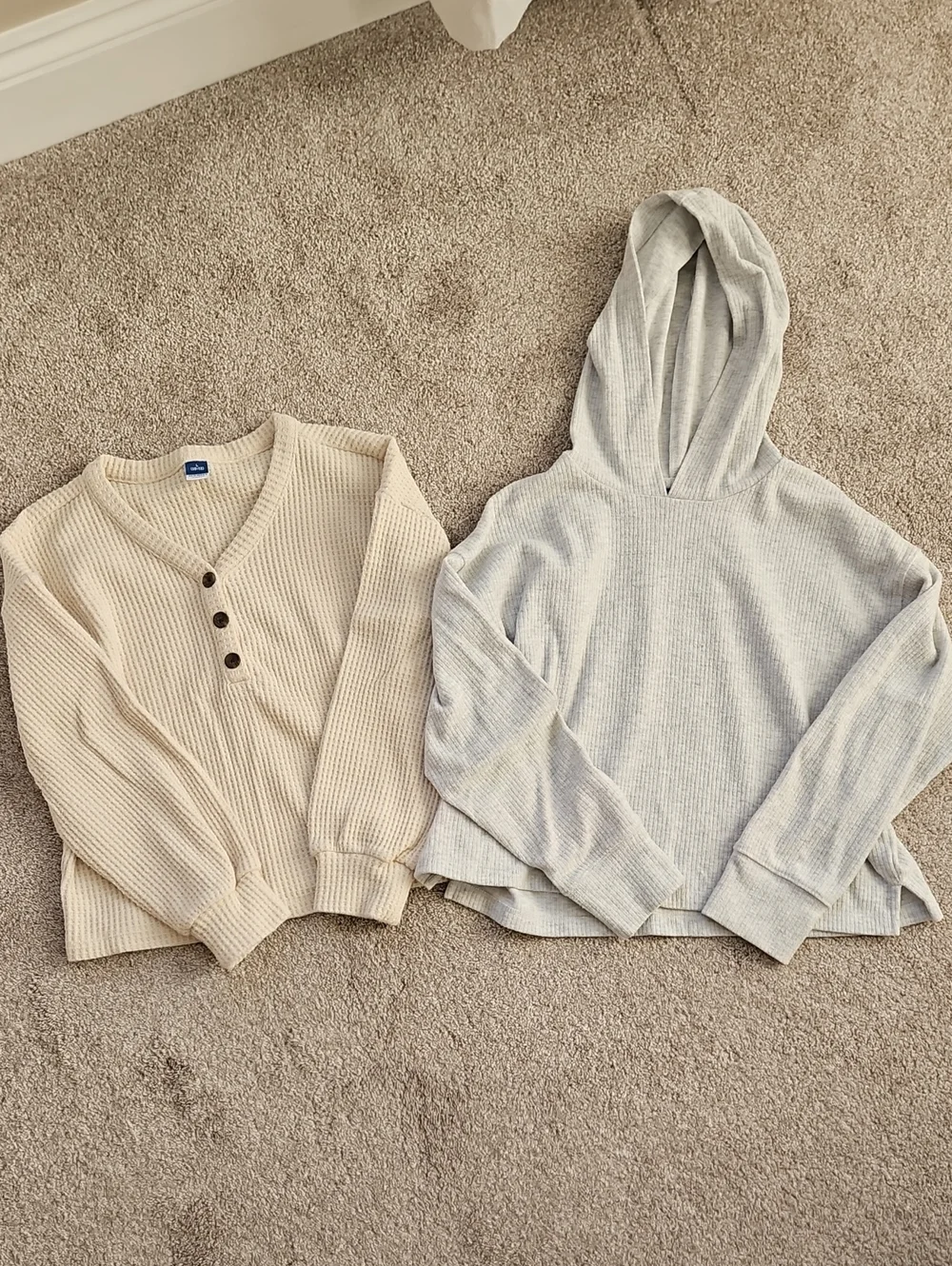 Old Navy Kids Cream Henley Sweater & Light Gray Hooded Top Set